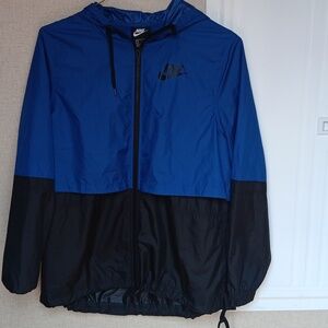 Nike jackts  water resistant blue and black